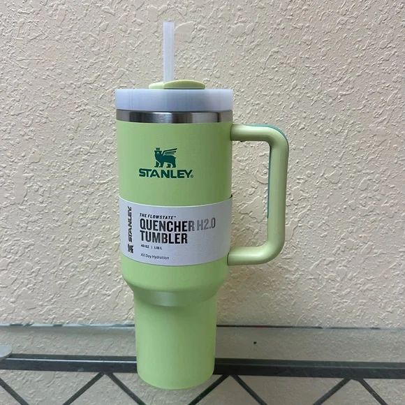 Stanley 40oz Citron - Picture 1 of 7